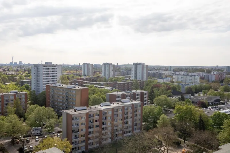 Berlin, Böhmerwaldweg 1, 3.OG links — photo 1